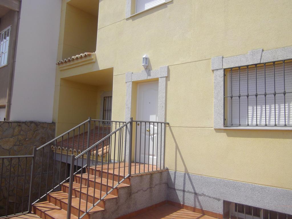 Apartamento Villa Soterrana Трухильо Экстерьер фото